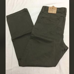Men’s America Eagles Green Pants
